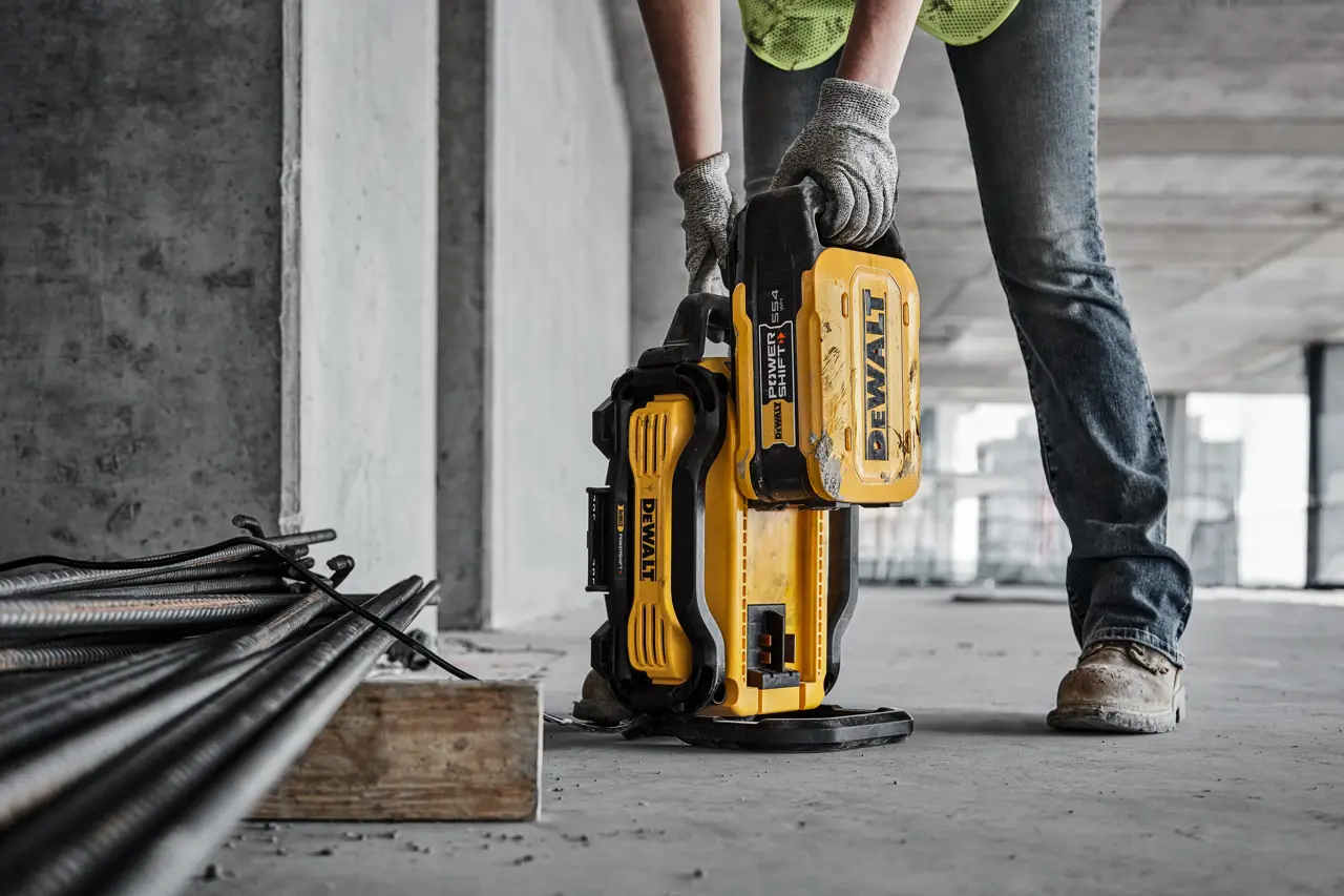 Caricabatterie Rapido DEWALT DCBPSC0550-QW (POWERSHIFT 550W) - immagine 4