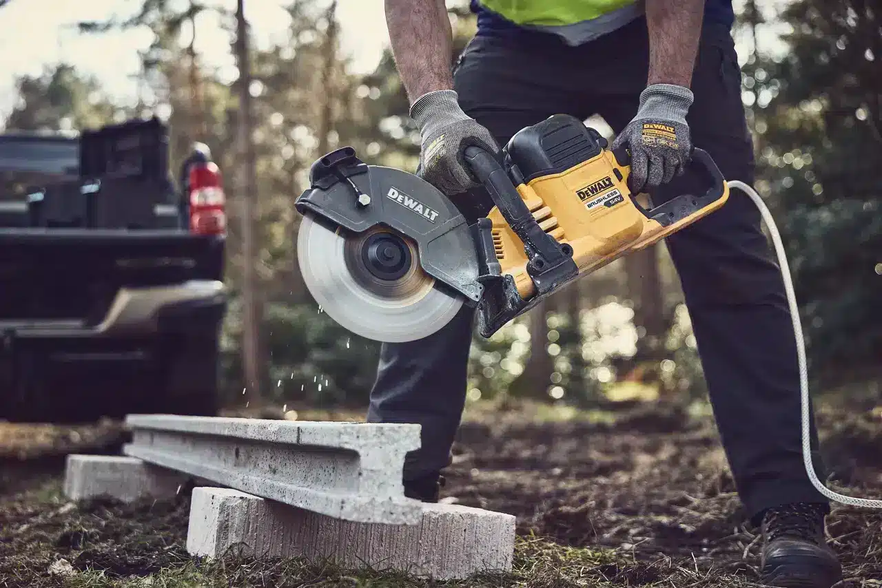 Troncatore DEWALT DCS691X2-QW - immagine 4